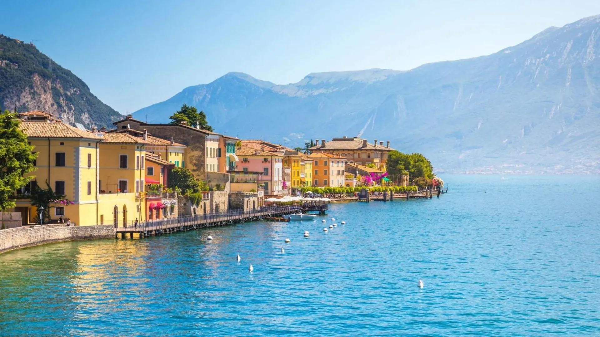 Liano Iris - Terrace & Parking Place - Happy Rentals 0*, Gargnano